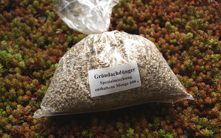 gruendachduenger-spezial-600g-dachgarten24512a54a6657bf